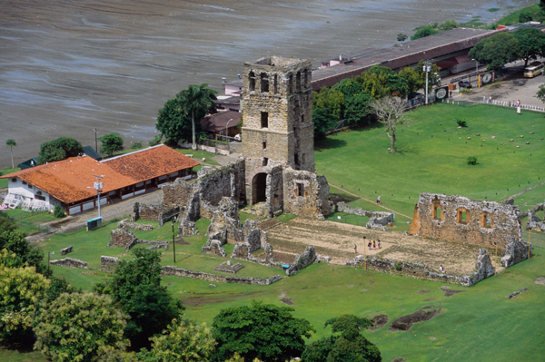 Ruins of a colonial cathedral, Panama Photo