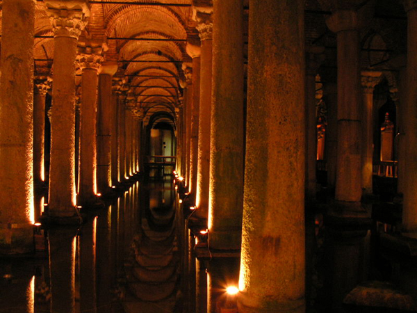 Basilica cistern, Istanbul, Turkey photo