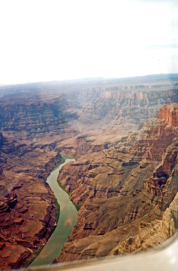 The Colorado River flowing through the Grand Canyon, which is as deep as 1.6 kilometers, United States photo
