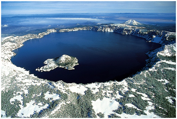 Crater Lake, Oregon, United States photo